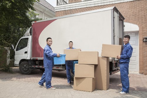 A suitable removal truck ready for a central London move near Coventgarden