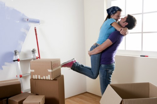 Apartment move using a removal van near Covent Garden streets