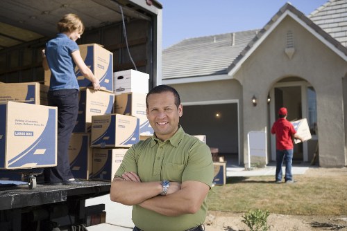 Reviewing complaint information for a van moving service