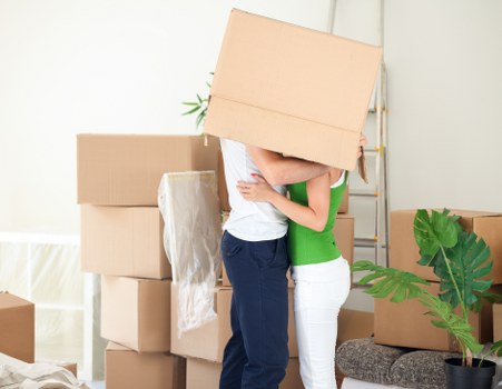 Moving van service in Covent Garden for local home and business relocations